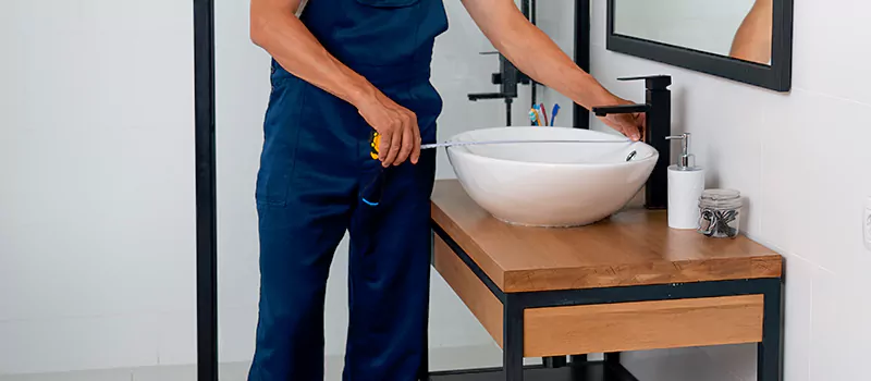Plumber for Plumbing Repair And Installation Services in Liberty Village, Toronto